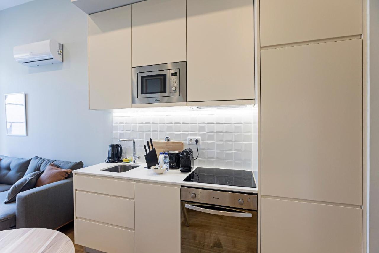 31 Janeiro 157 - Stylish 1Br W/ Ac & Balcony By Lovelystay Porto Exterior photo