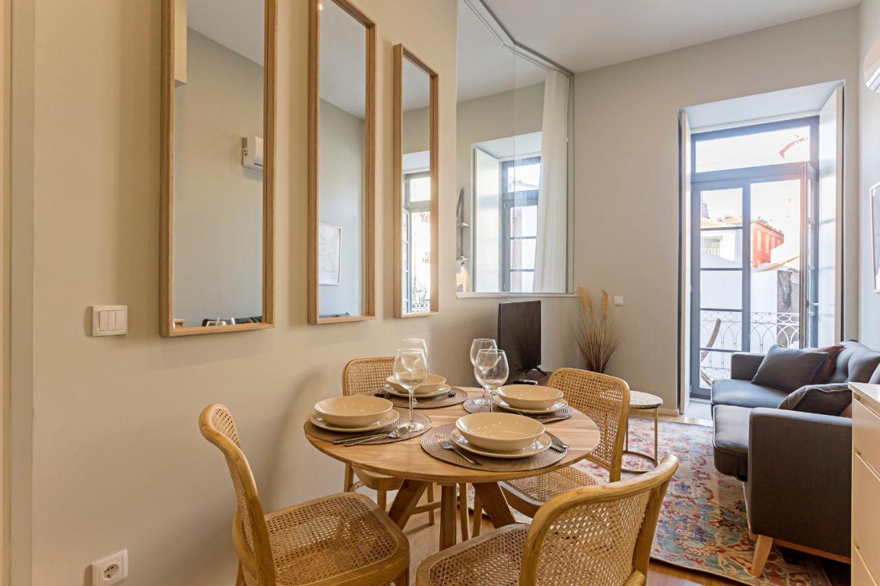 31 Janeiro 157 - Stylish 1Br W/ Ac & Balcony By Lovelystay Porto Exterior photo
